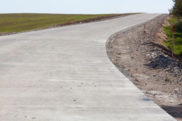 Cost of Driveway Cementing in Clayton